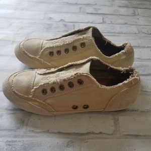 Lucky Brand Karma Slip-on sneakers